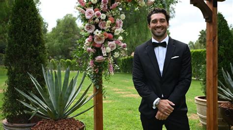 joey the bachelor height|Joey Graziadei’s Height: How Tall Is ‘The Bachelor ...